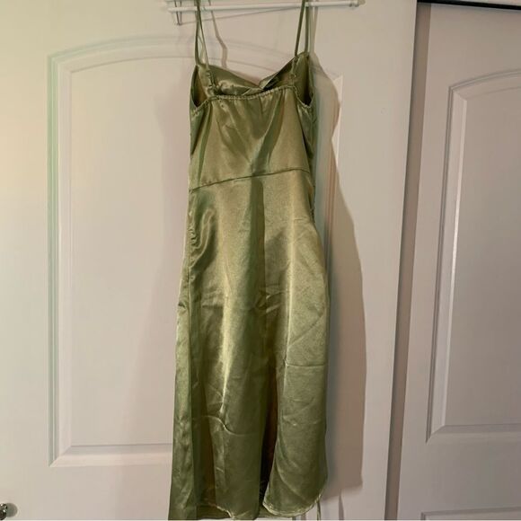 Cider Green Ruched Satin Midi Dress NWT - Picture 6 of 6